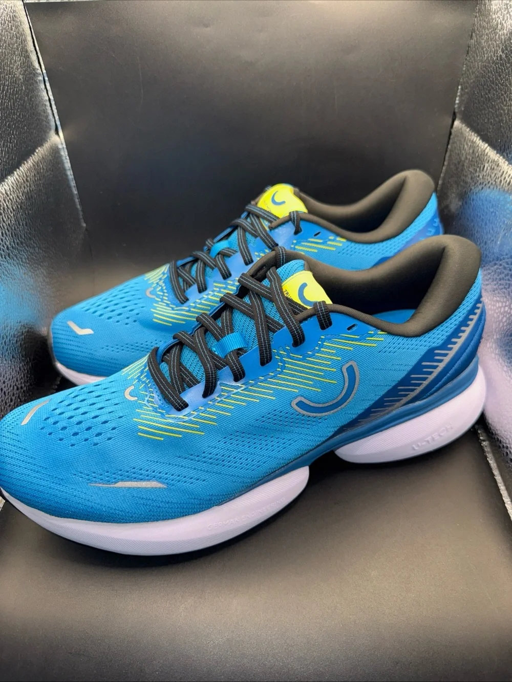 Size 10 - True Motion U-Tech Nevos 3, TM-M- L0108-1D-01, New With Box,